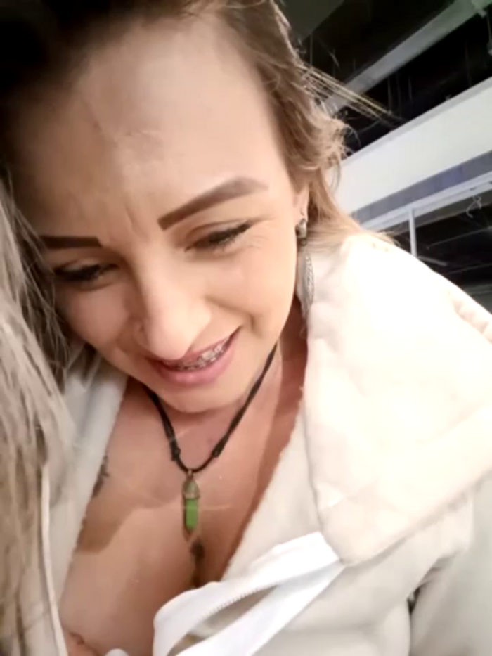 Isabellaa_Garcia_