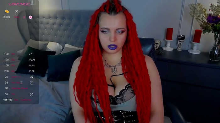 Miss_Maya_Mils