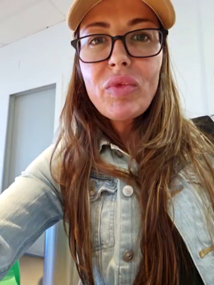 RebeccaXO_