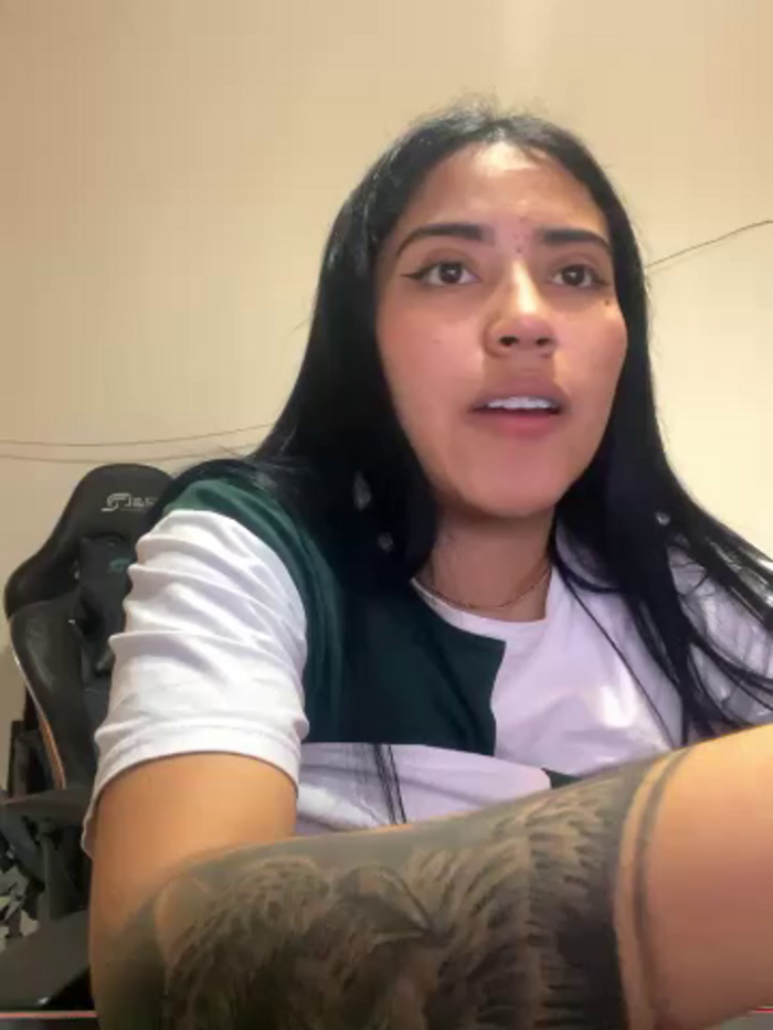 SaritaHot_69