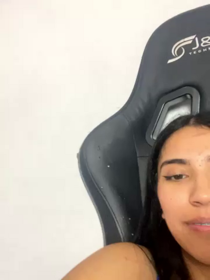SaritaHot_69