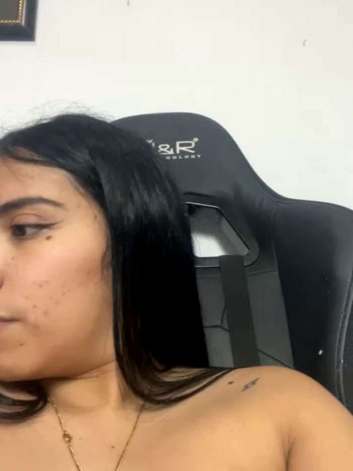 SaritaHot_69