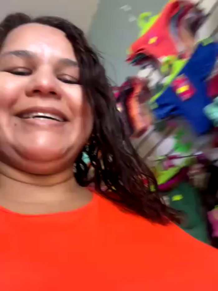 BUSTY-STORE-LAROSALIA1XXX