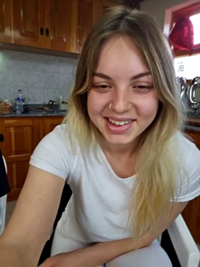 Elnonoykeila77