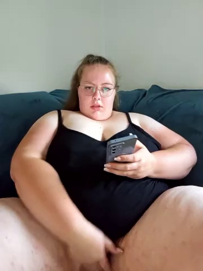 _Julie_x