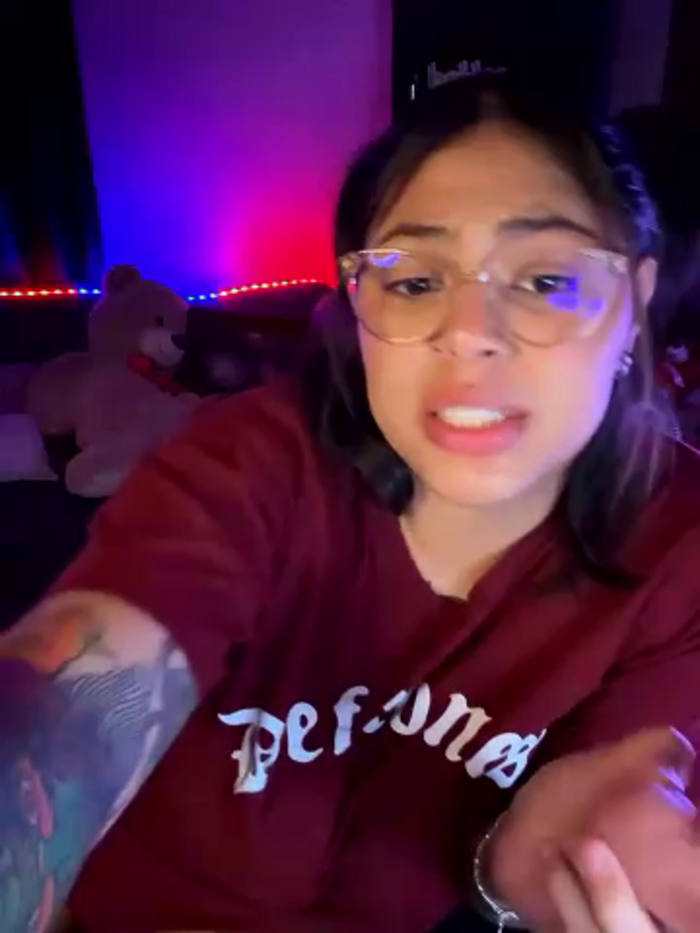 miacanela_xo