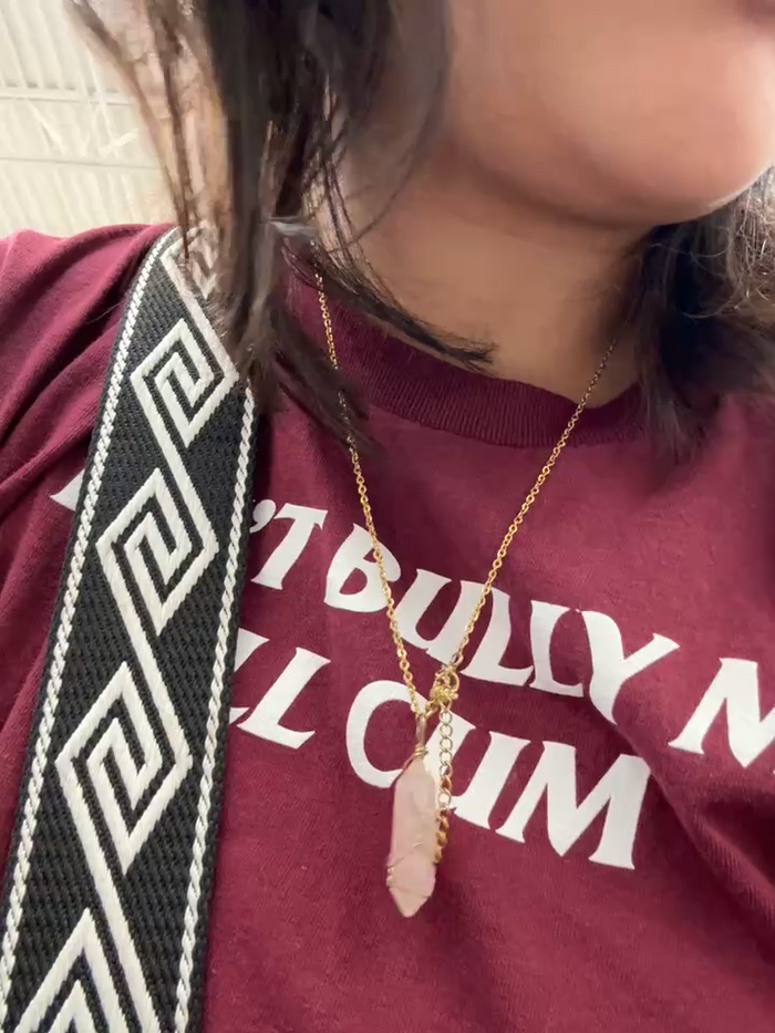 miacanela_xo