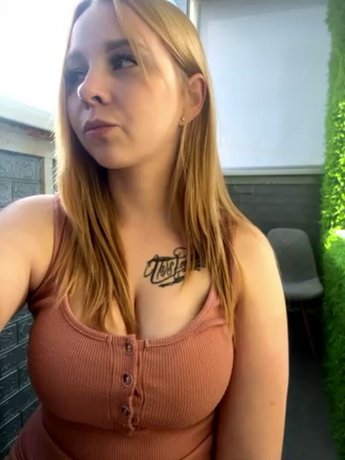 _YourAnnie_
