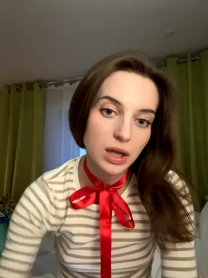 -AngelAri-