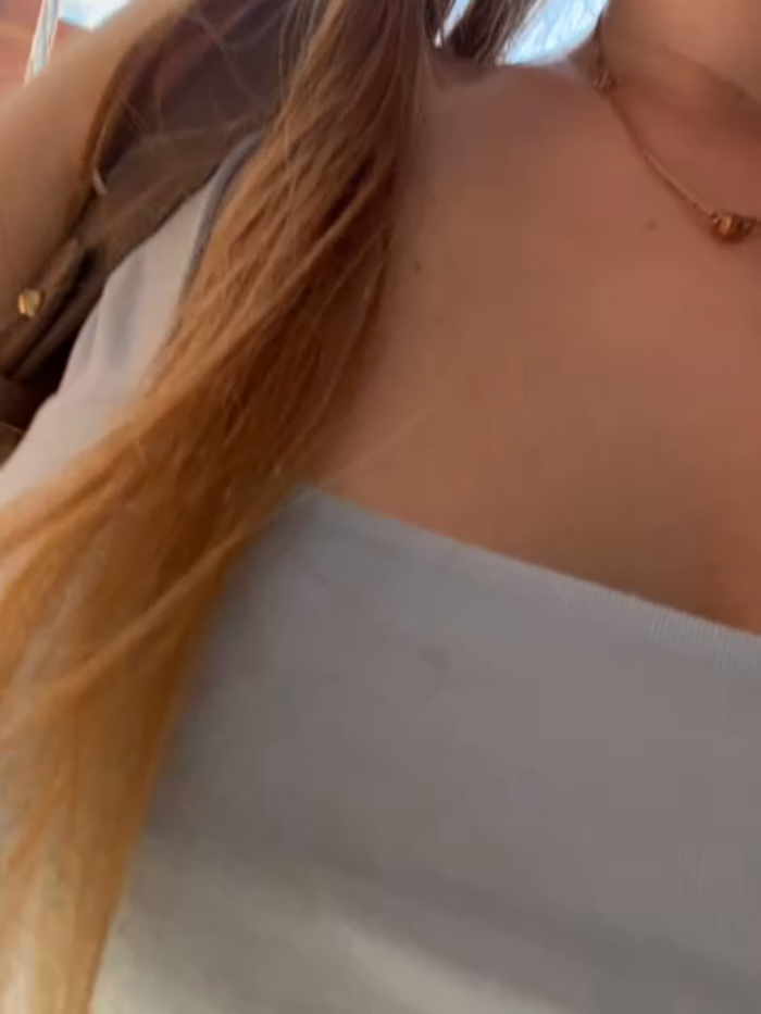 AmmyHot