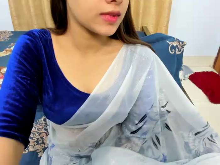 AttractiveQueen2002