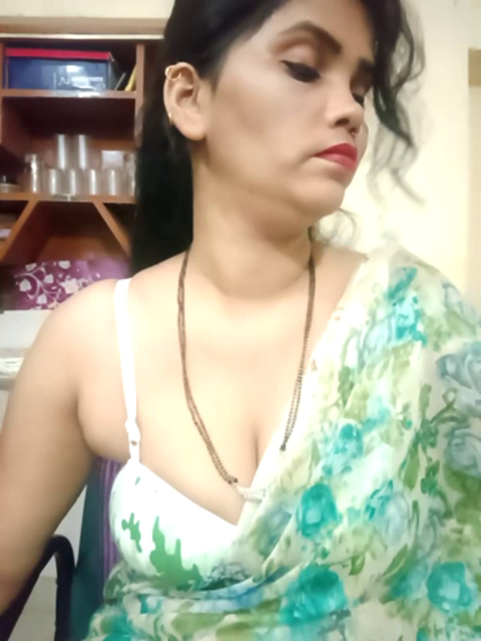 Hotty_sonia36