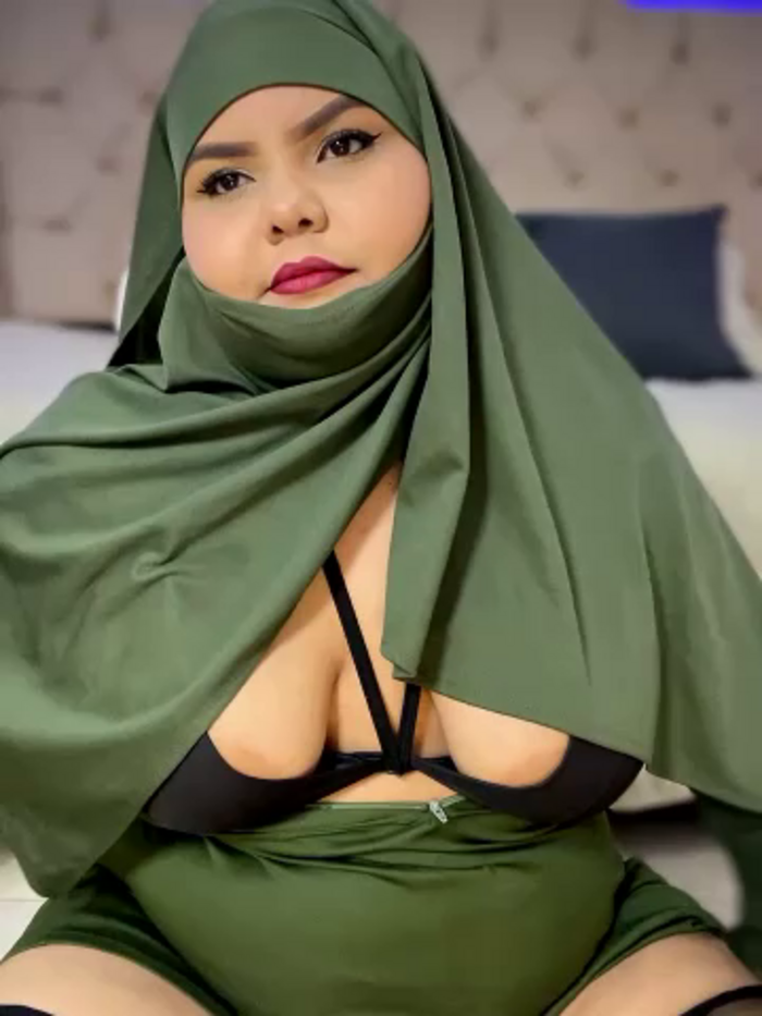 _Shara_Handal_