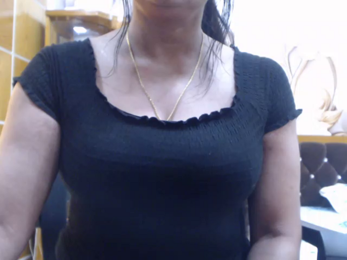 desi-maisa130