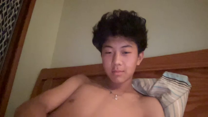 younghighschooolteen
