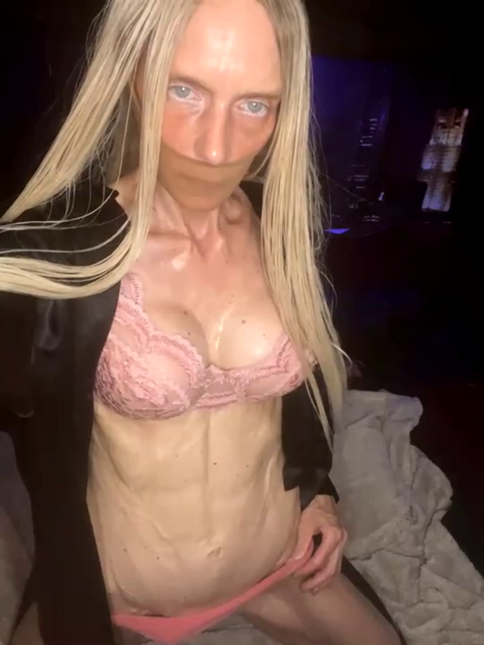 1NikiVegas