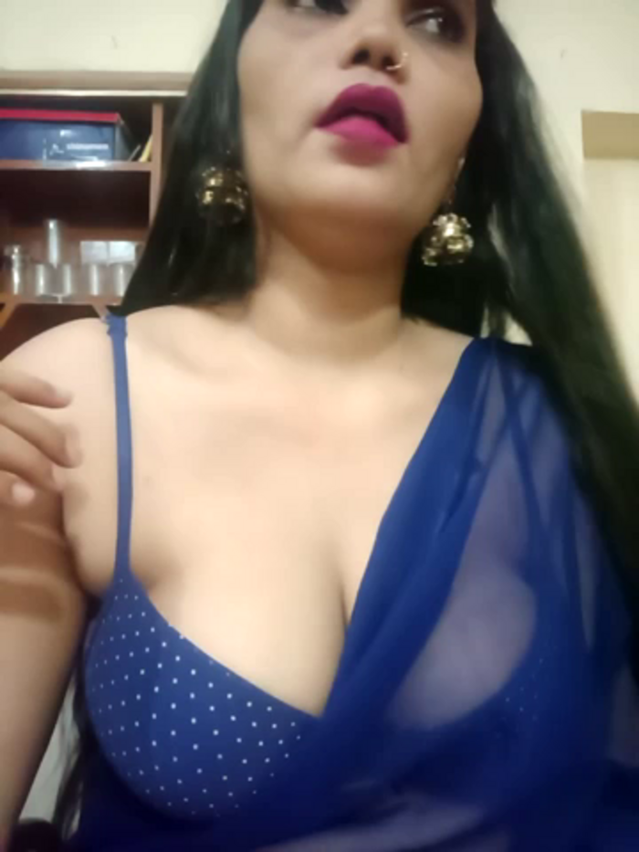Hotty_sonia36