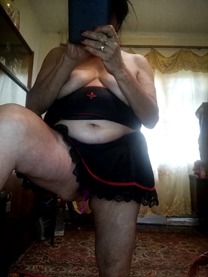 Lovely_Lori