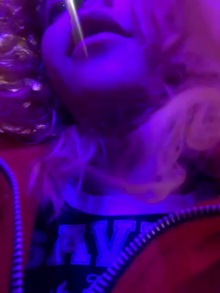MIA_CUUTE-