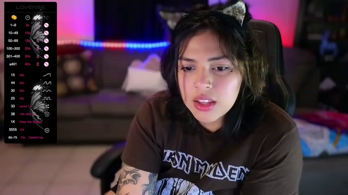 miacanela_xo