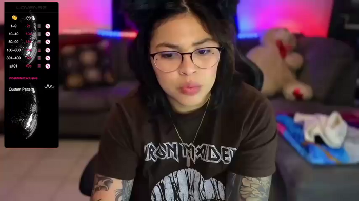 miacanela_xo