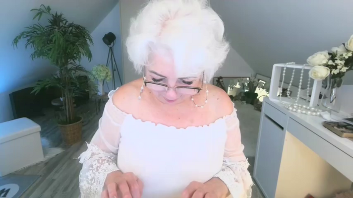 LovelyHelena