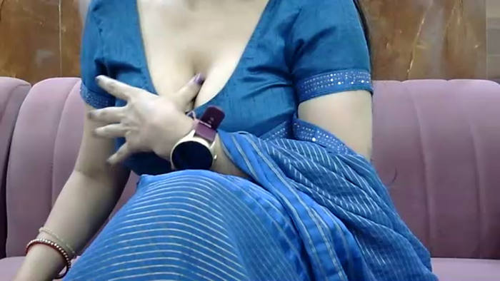 Zoya-sexy