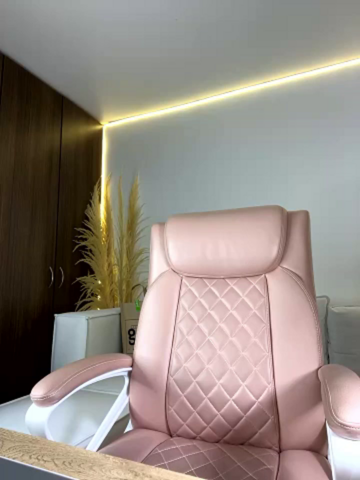 Nathcurly_