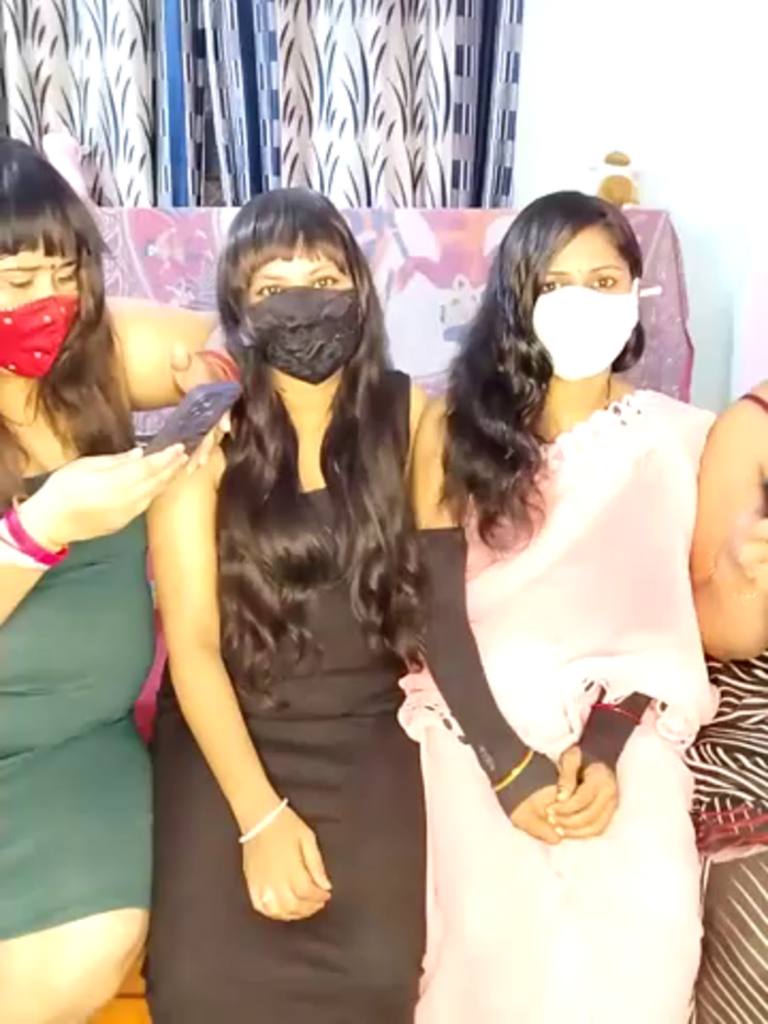 Indian_hotmilfs