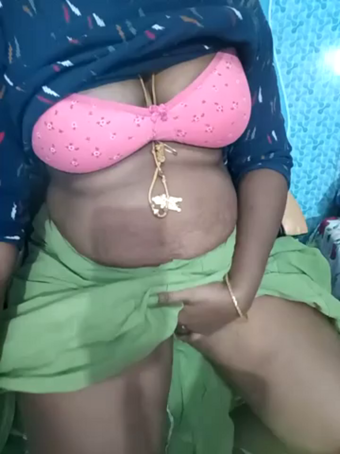 Tamil-hotwife