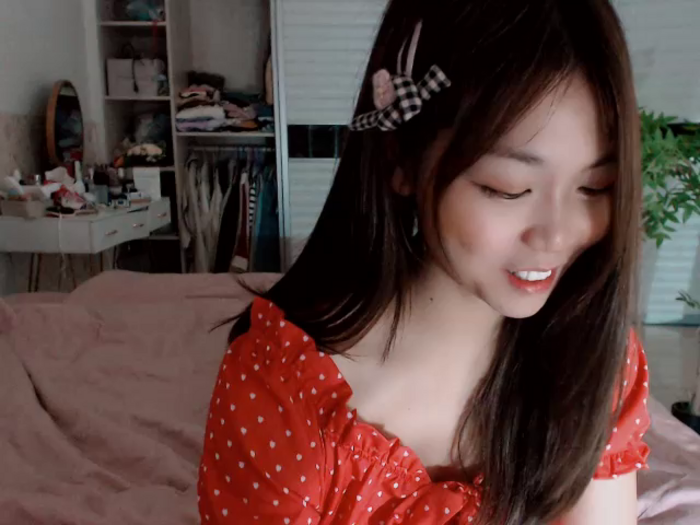 -Lucky_Girl