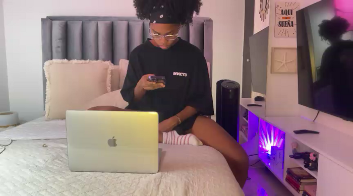 CharlottX