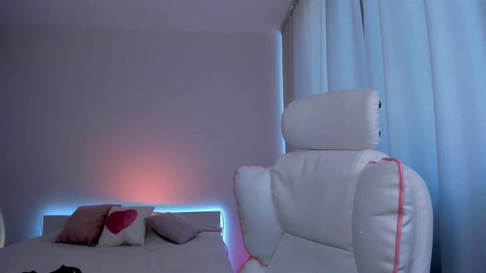 Eva_Davi