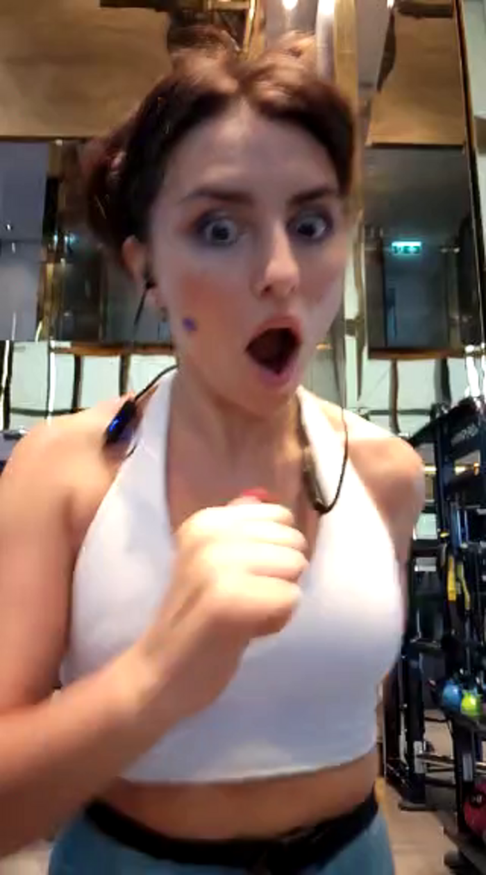 Izabella_Bella