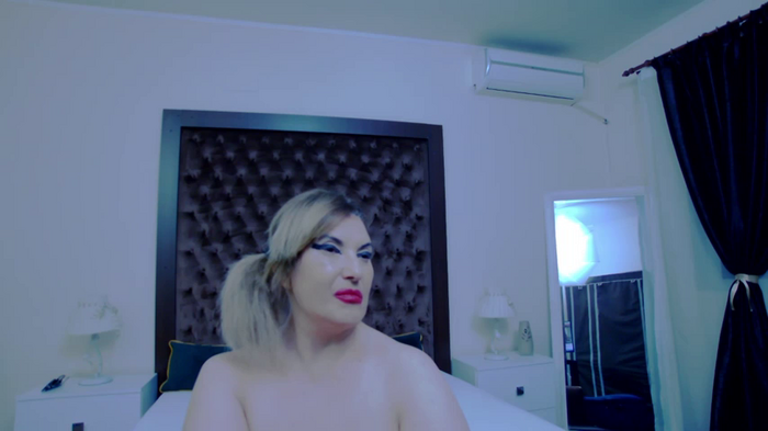 KiraLeila
