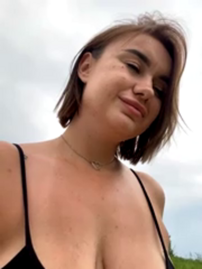 Maya_Willis