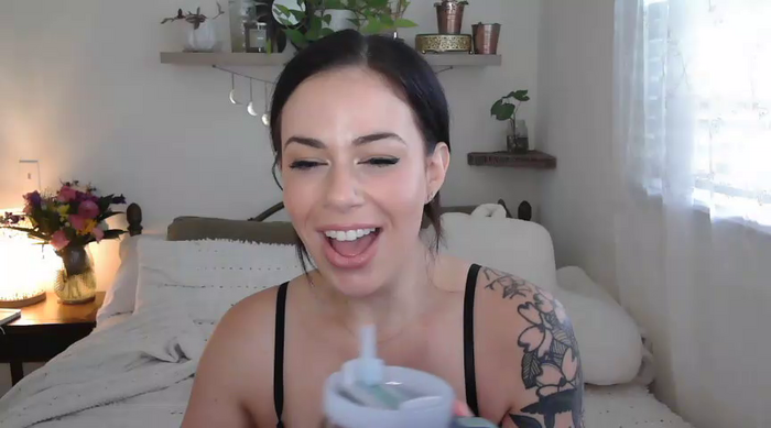 SingleMilf_Lauren