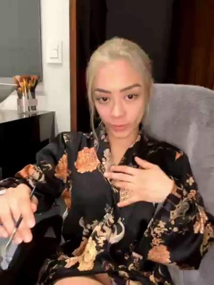 PinkBitch6