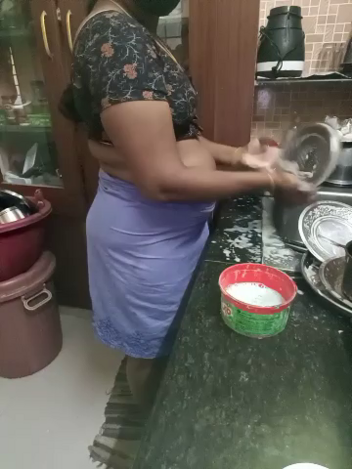 Tamil-hotwife