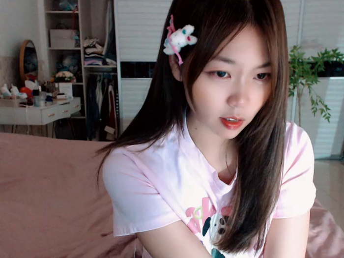 -Lucky_Girl