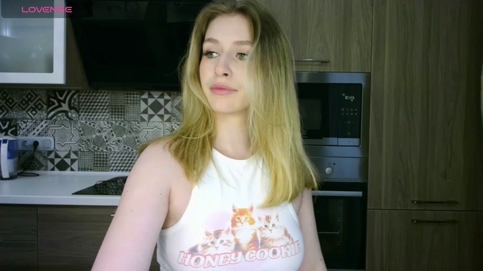 Scarlett_Florence