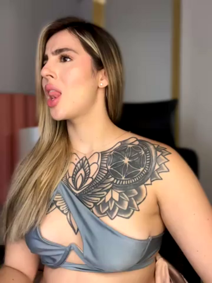 ValerieHilton