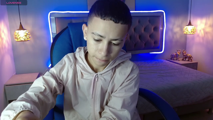 Xavii18