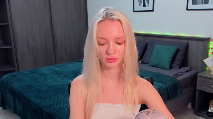 AleksaBlonde
