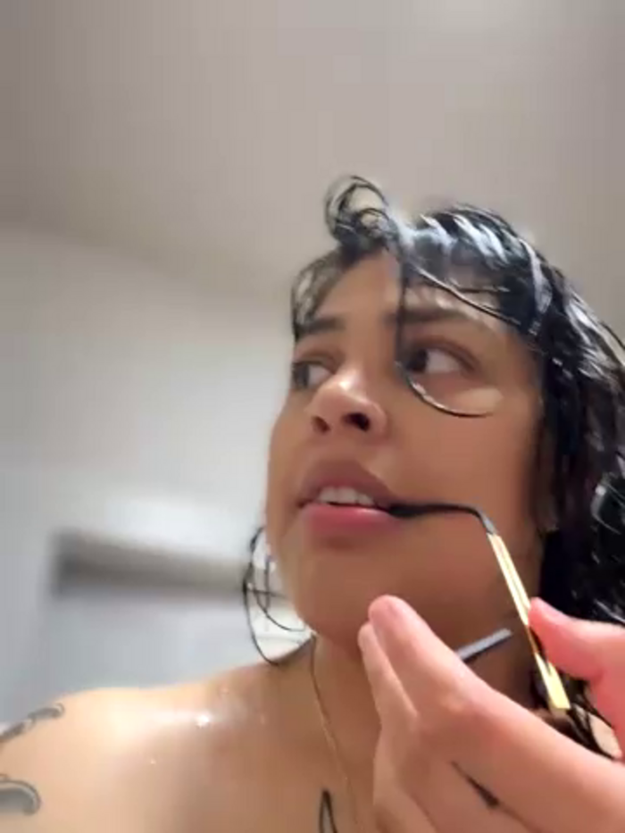 miacanela_xo