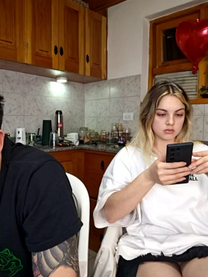 Elnonoykeila77