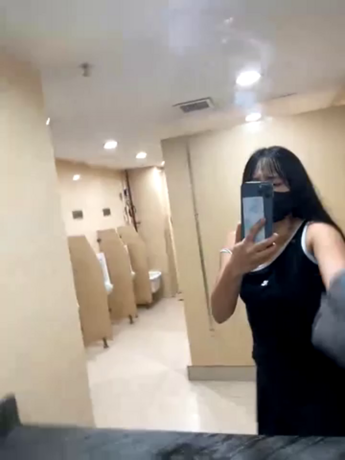Asia-Lynn