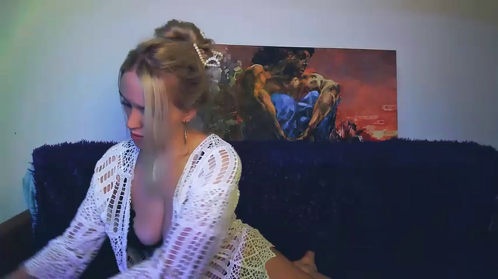 Linda_Roxy