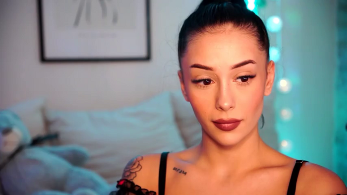 Naomii18_