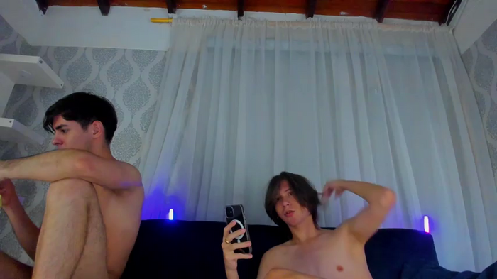 Theskinnyboys